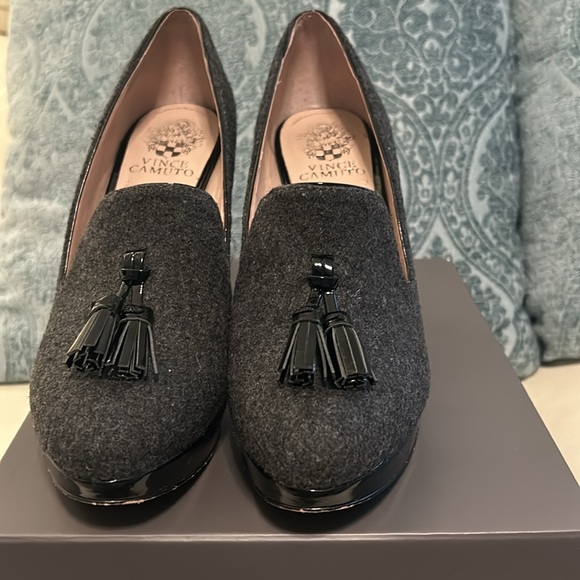 Vince Camuto Emmi Platform Pump - Picture 4 of 6